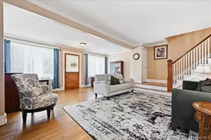 53 Larch Ave, Floral Park, NY 11001 - Photo 2