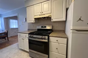 4 Colonial Rd, Beacon, NY 12508 - Photo 4