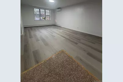 14442 Willets Point Boulevard, Flushing, NY 11357 - Photo 2