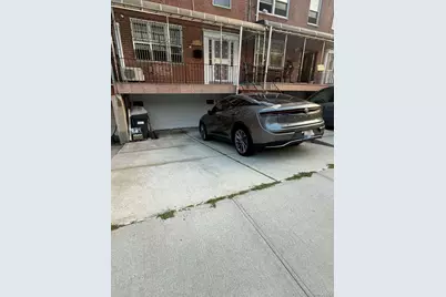 14442 Willets Point Boulevard, Flushing, NY 11357 - Photo 10