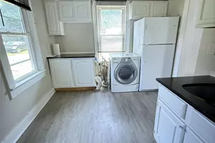 15 Court Ave, Greenwood Lake, NY 10925 - Photo 6