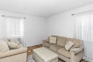 151-80 17th Rd, Whitestone, NY 11357 - Photo 18