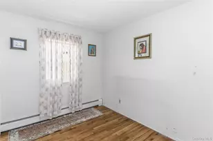 151-80 17th Rd, Whitestone, NY 11357 - Photo 20