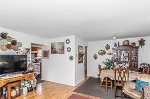 151-80 17th Rd, Whitestone, NY 11357 - Photo 24