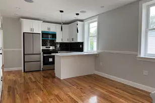 44 Lewis Ave, New Hyde Park, NY 11040 - Photo 2