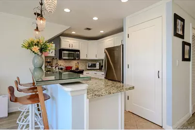 543 W Broadway #A, Long Beach, NY 11561 - Photo 10