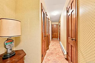 31 Sands Lane, Port Jefferson, NY 11777 - Photo 18