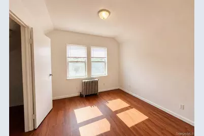 1374 Hobart Avenue, Bronx, NY 10461 - Photo 20