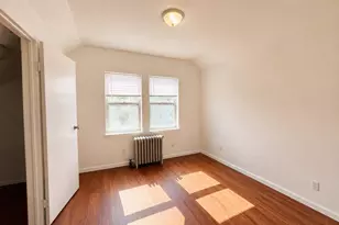 1374 Hobart Ave, Bronx, NY 10461 - Photo 20