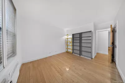 138-70 Elder Avenue #3L, Flushing, NY 11355 - Photo 16