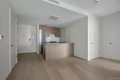 131-02B 40th Road #13P, Flushing, NY 11354 - Photo 18