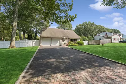 27 Sugarbush Lane, Coram, NY 11727 - Photo 36