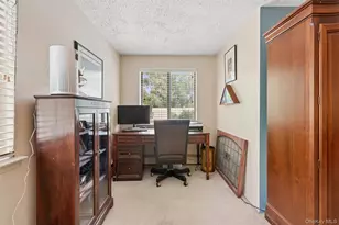 27 Sugarbush Ln, Coram, NY 11727 - Photo 20