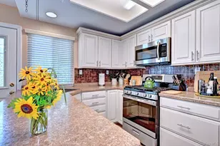 272 Glen Dr, Ridge, NY 11961 - Photo 26