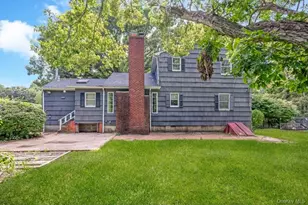 9 Half Moon Pond Rd, Ridge, NY 11961 - Photo 22