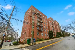 107 Glen Rd, Yonkers, NY 10704 - Photo 2