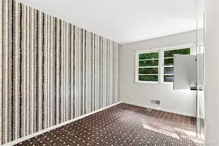 7 Overhill Rd, New Rochelle, NY 10804 - Photo 18