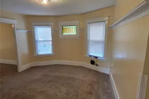 35 Manitou Ave, Poughkeepsie, NY 12603 - Photo 8