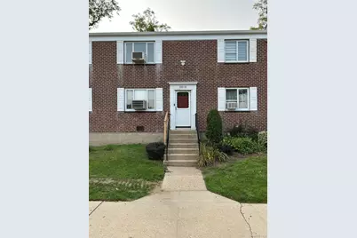 220-21 Hillside Avenue #Upper, Queens Village, NY 11427 - Photo 2