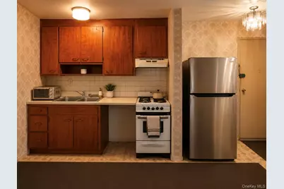260 N Main Street #B-42, Spring Valley, NY 10977 - Photo 2