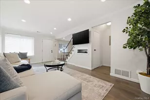 47 Alhambra Dr, Oceanside, NY 11572 - Photo 12