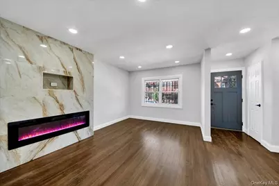 1052 E 227th Street, Bronx, NY 10466 - Photo 10