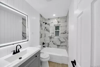 1052 E 227th Street, Bronx, NY 10466 - Photo 16