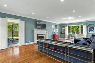 1 Shore Park Rd, Great Neck, NY 11023 - Photo 4