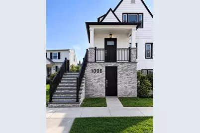1006 Pennsylvania Ave Upper, Island Park, NY 11558 - Photo 1