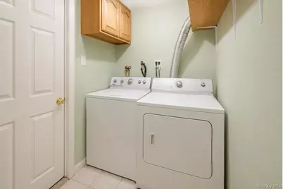 25-50 86th Street, East Elmhurst, NY 11369 - Photo 36