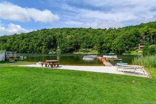 8 Pinewood Sherman Ct Shores, Call Listing Agent, CT 06784 - Photo 32