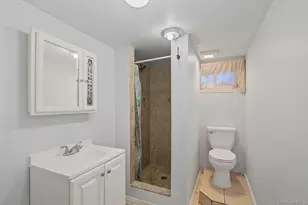 81 Ellery St, Brentwood, NY 11717 - Photo 14