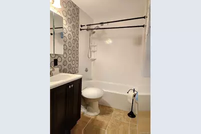 9711 N Conduit Avenue #2C, Ozone Park, NY 11417 - Photo 6