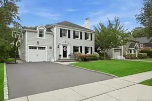 60 Kenwood Rd, Garden City, NY 11530 - Photo 2