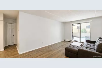 687 Bronx River Road #1J, Yonkers, NY 10704 - Photo 12