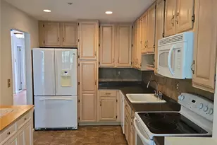 1506 Pondcrest Ln, White Plains, NY 10607 - Photo 16