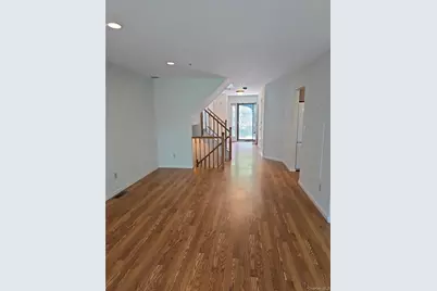 1506 Pondcrest Lane, White Plains, NY 10607 - Photo 8