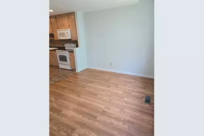 1506 Pondcrest Lane, White Plains, NY 10607 - Photo 10