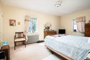 211-10 34th Rd, Bayside, NY 11361 - Photo 18
