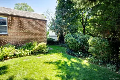 21110 34th Road, Bayside, NY 11361 - Photo 22