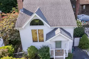 38 Montauk Rd, Sound Beach, NY 11789 - Photo 16
