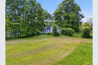 225 Succabone Road, Bedford Corners, NY 10549 - Photo 2