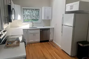 75 Mc Cue Ln, Babylon, NY 11702 - Photo 4