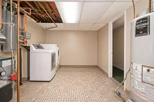 218 11th St, West Babylon, NY 11704 - Photo 22