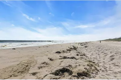 101 Dune Road #C-8, East Quogue, NY 11942 - Photo 4