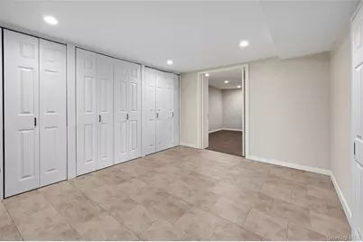6991 Caldwell Avenue, Maspeth, NY 11378 - Photo 16