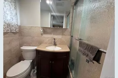 82 Schenectady Avenue, Babylon, NY 11704 - Photo 6