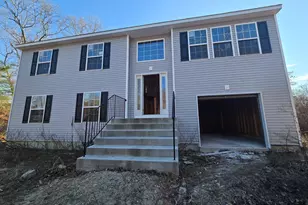 20 Barbara Ln, Medford, NY 11763 - Photo 16