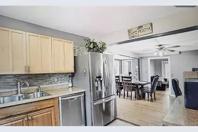 222 N Terry Hill Road, Carmel, NY 10512 - Photo 16