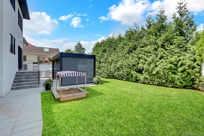 251-51 52nd Avenue, Little Neck, NY 11362 - Photo 4